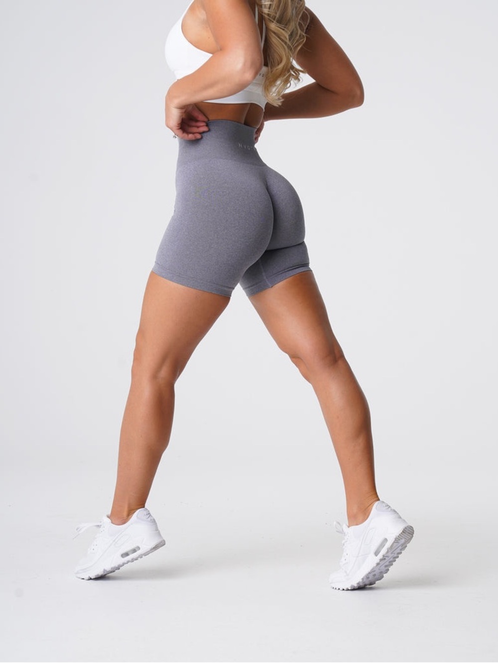 NVGTN Pro Seamless Shorts•Grey🩶